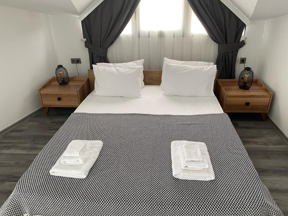 Trea Homes Marina Suites Marmaris Esterno foto